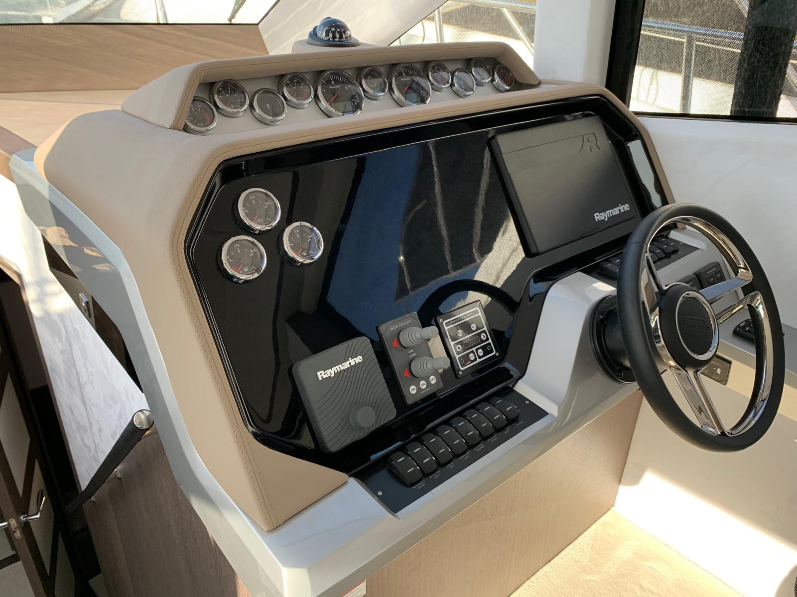 Galeon 500 Fly, 2019 image 9