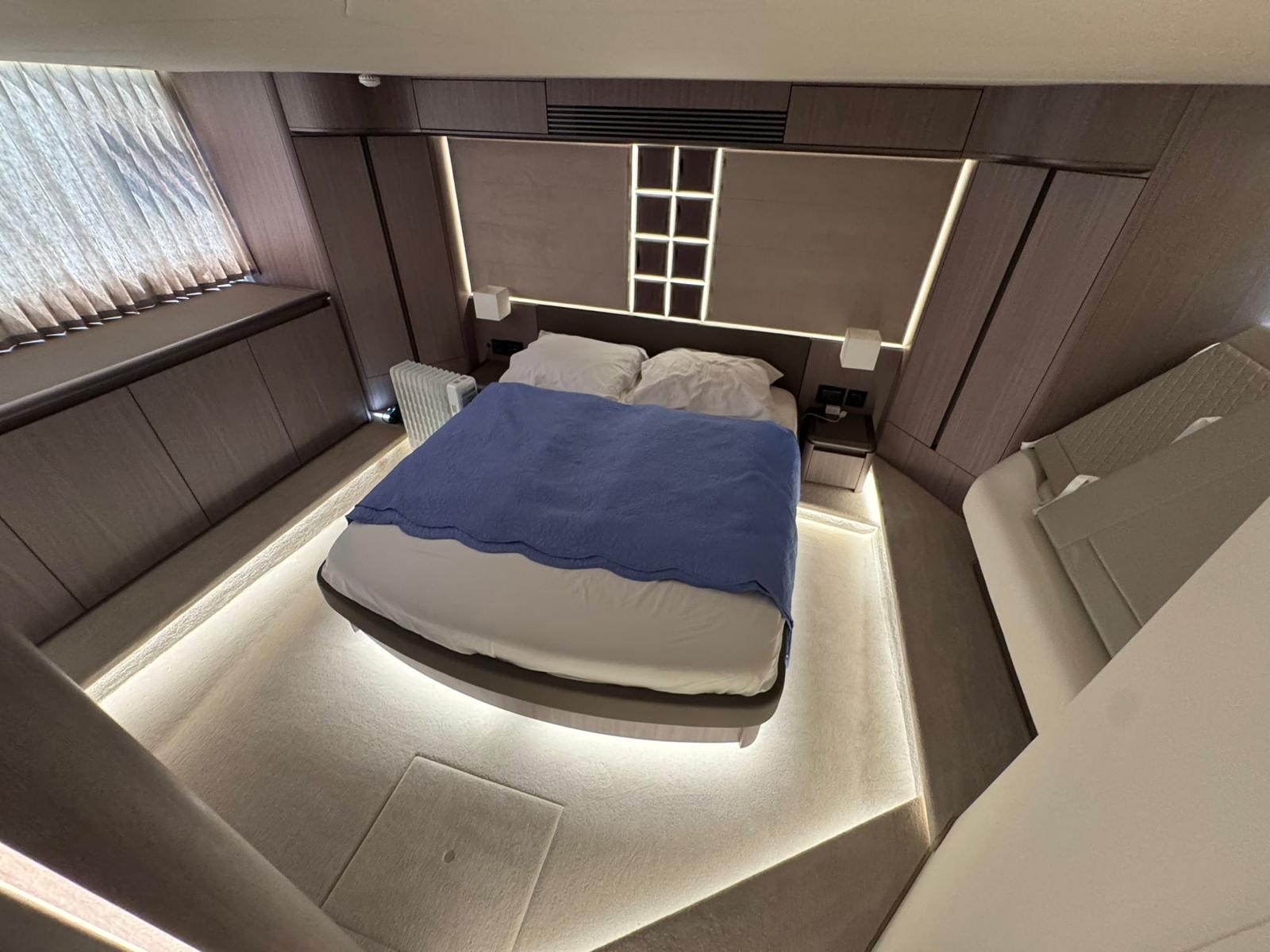 Galeon 560 Fly, 2024 image 21