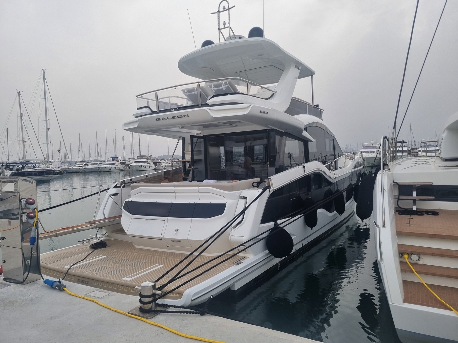 Galeon 560 Fly, 2024 image 8