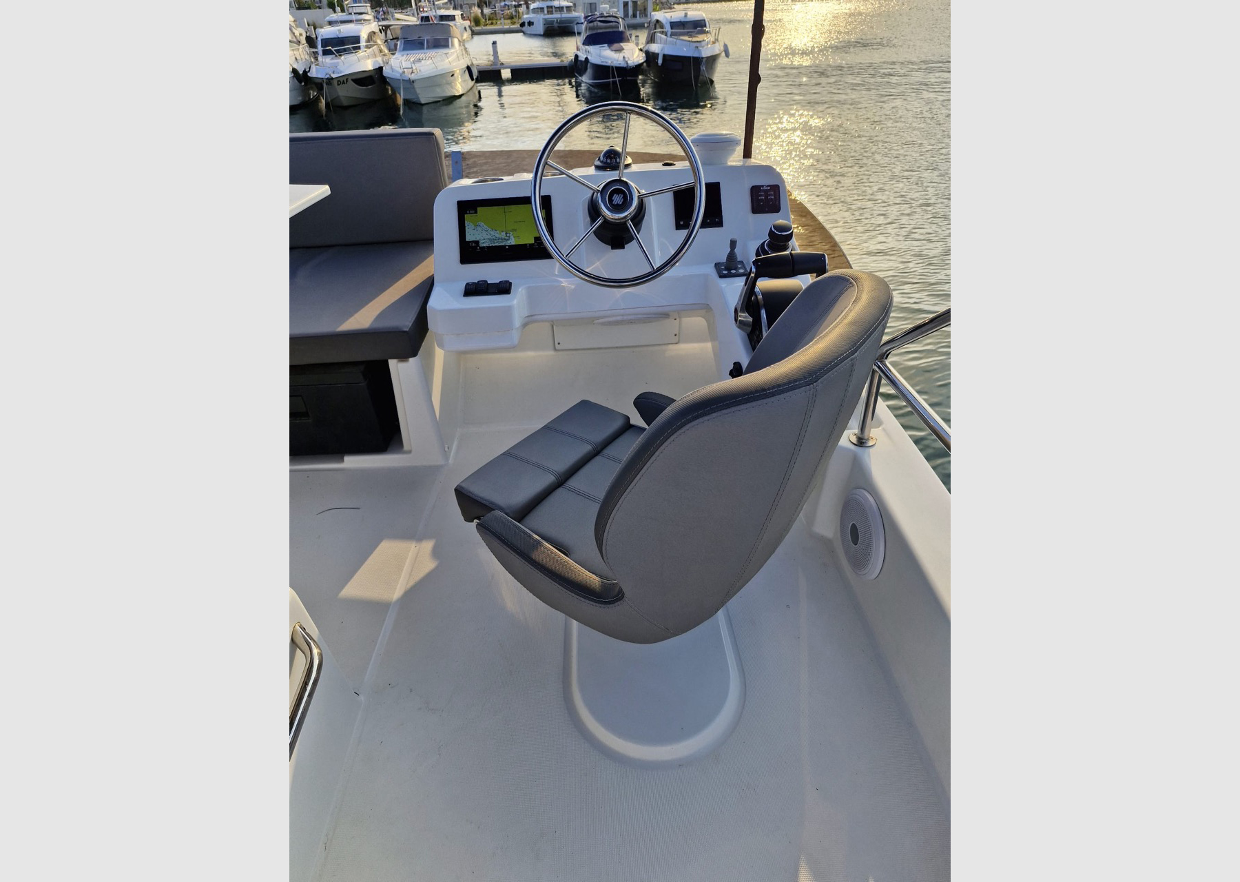 Beneteau Antares 11 Fly, 2022 image 6