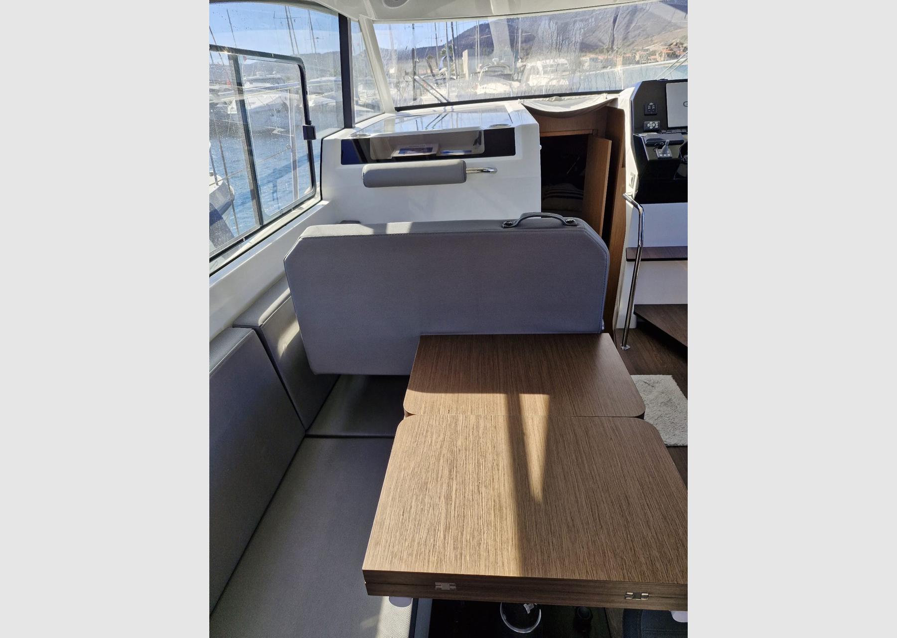 Beneteau Antares 11 Fly, 2022 image 8