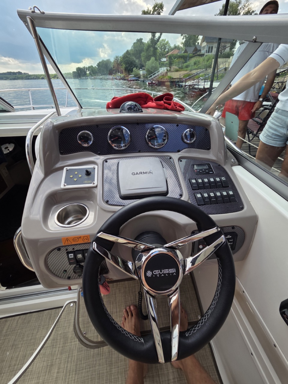 Chaparral 270, 2008 image 15