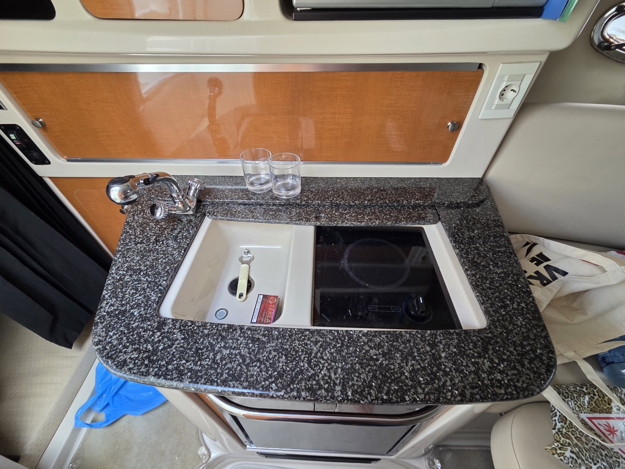 Chaparral 270, 2008 image 16