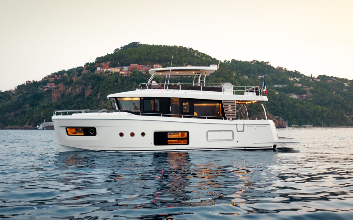 Beneteau Swift Trawler 54, 2026 NEW BOAT image 2