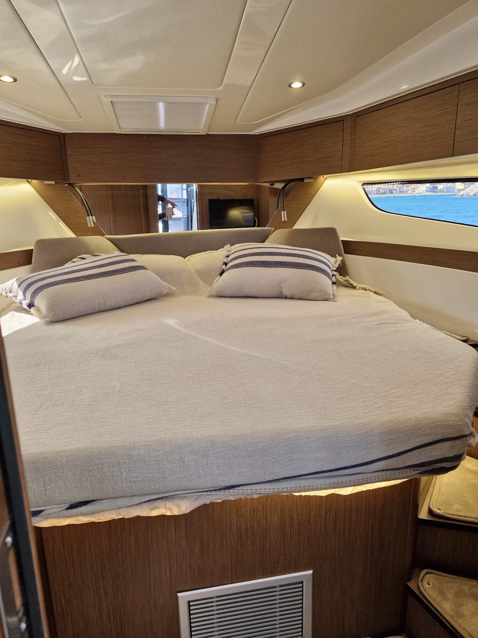 Beneteau Antares 11 Fly, 2022 image 21